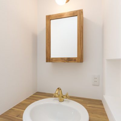 洗面室2_奥様の夢を実現させた注文住宅（お建て替え事例）～神戸市西区Ｎ様邸